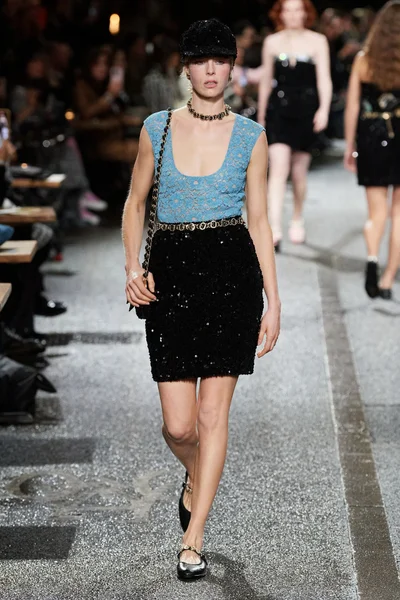 Look 71